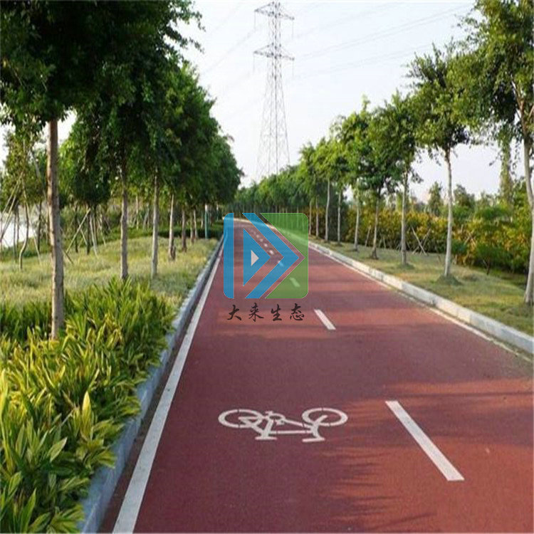 什么是透水混凝土增强及其在产渗透性地坪中的作用? 什么是透水混凝土增强及其在产渗透性地坪中的作用?