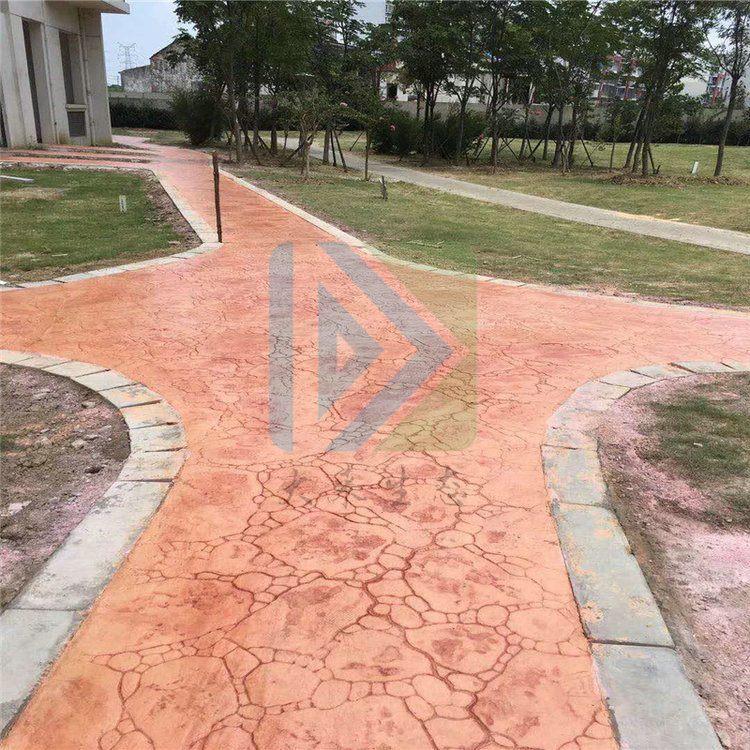 如何评价压花地坪和透水地坪？